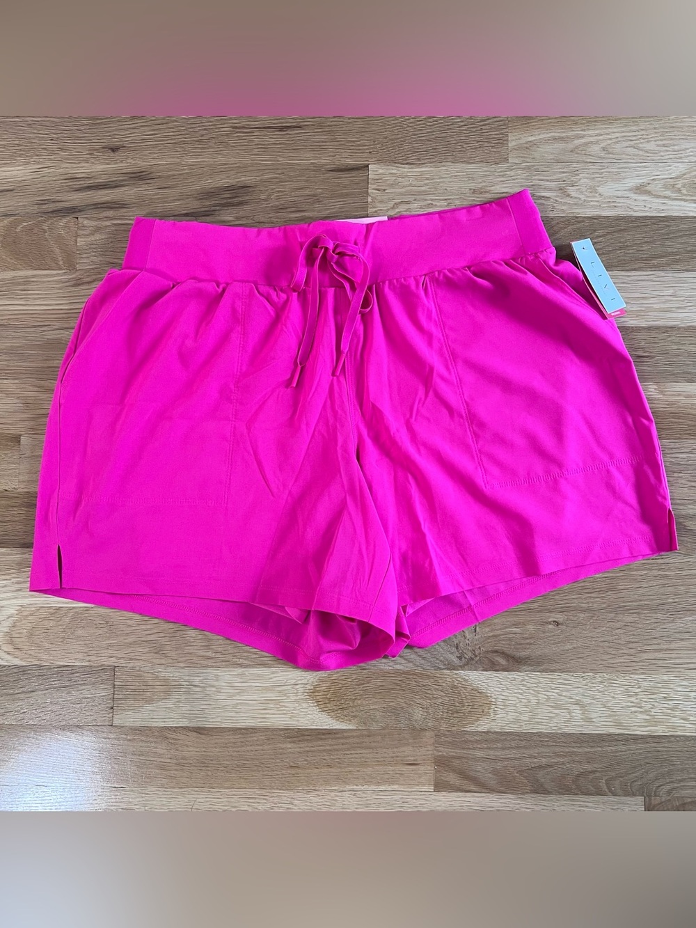 Lane Bryant Livi Vibrant Pink Drawstring Athletic Shorts Pockets Lined, Sz 14-16